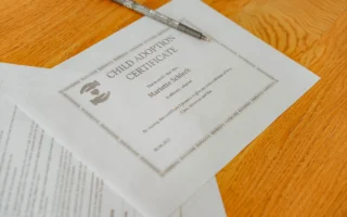 Resmî belge ve mühür görseli