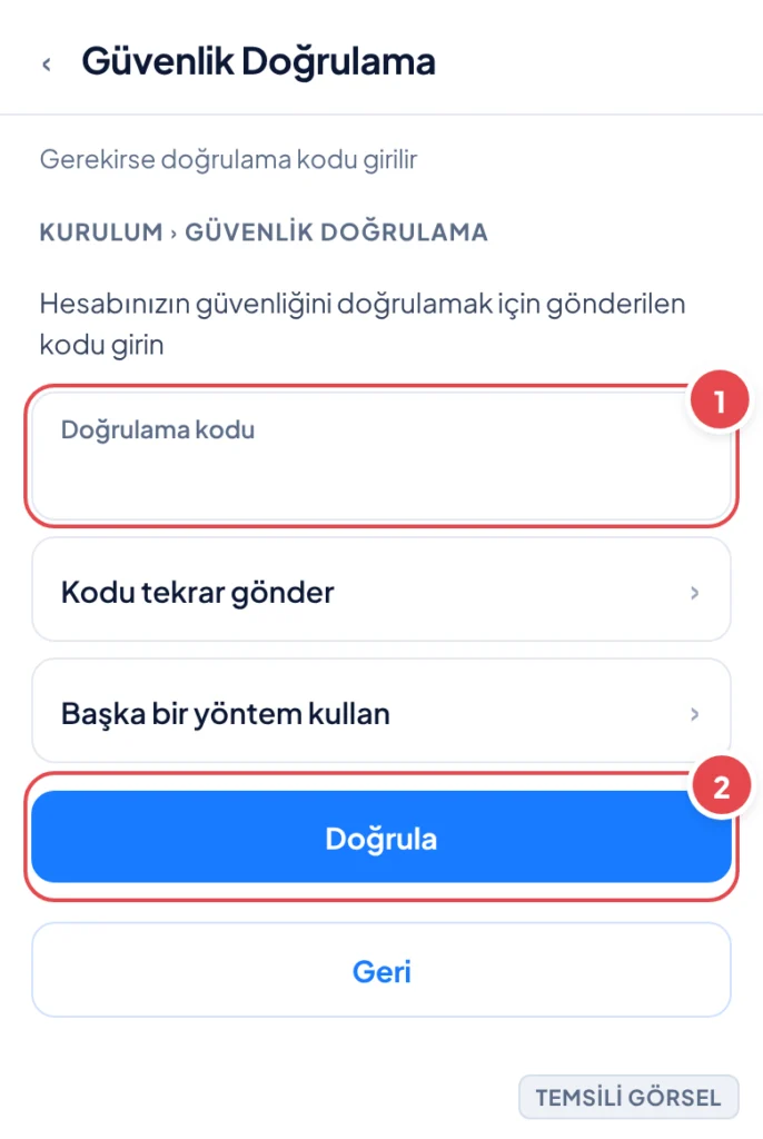 Temsili görsel: Xbox Series X|S kurulum ekranında iki adımlı doğrulama kod giriş ekranı; üstte 'Kurulum › Güvenlik Doğrulama' başlığı, altında kısa açıklama metni, bir kod giriş kutusu, 'Kodu tekrar g