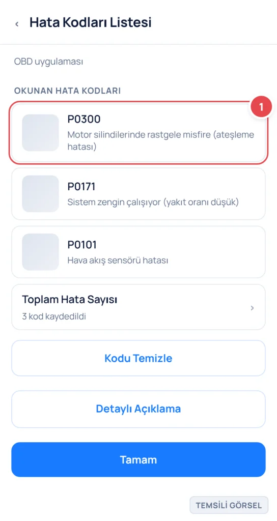 Temsili görsel: OBD uygulaması Hata Kodları Listesi ekranı; telefon arayüzü. Ekranda üç adet hata kodu kartı listelenir: P0300 (Motor ateşleme hatası), P0171 (Yakıt sistemi zengin), P0101 (Hava akış s