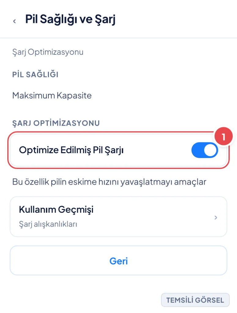 Temsili görsel: iPhone Ayarlar uygulamasında Pil Sağlığı ve Şarj ekranı; üstte Pil Sağlığı bölümü ve Maksimum Kapasite bilgisi, altında Şarj Optimizasyonu bölümü ve Optimize Edilmiş Pil Şarjı açma/kap