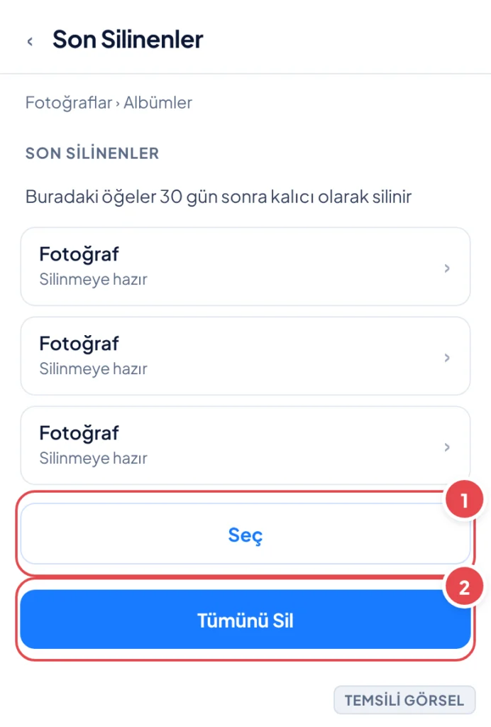 Temsili görsel: iPhone Fotoğraflar uygulaması, Son Silinenler albümü ekranı; üstte fotoğraf küçük resimleri, alt kısımda Seç ve Tümünü Sil seçenekleri görünüyor; işaretli: 1. Seç, 2. Tümünü Sil