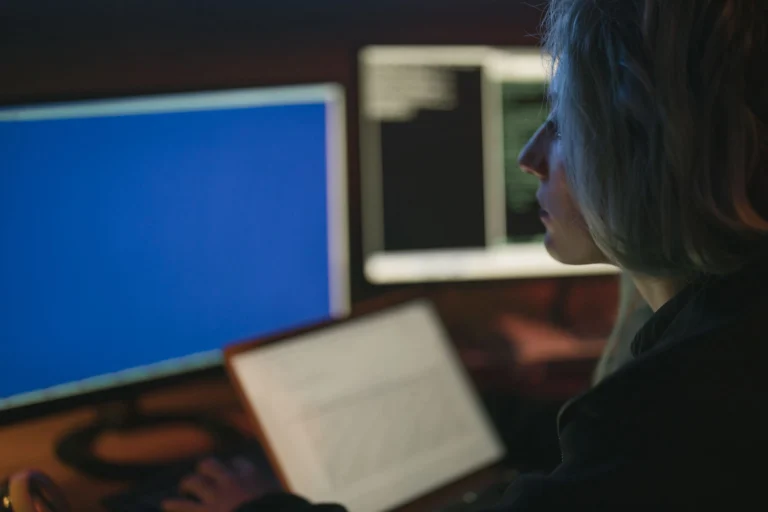 Windows güncellemesi sonrası mavi ekran hatası veren dizüstü bilgisayar