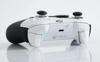 Xbox konsolu ve kablosuz kontrolcü
